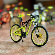 Bicicleta a Escala Modelo 1 MTB Amarilla