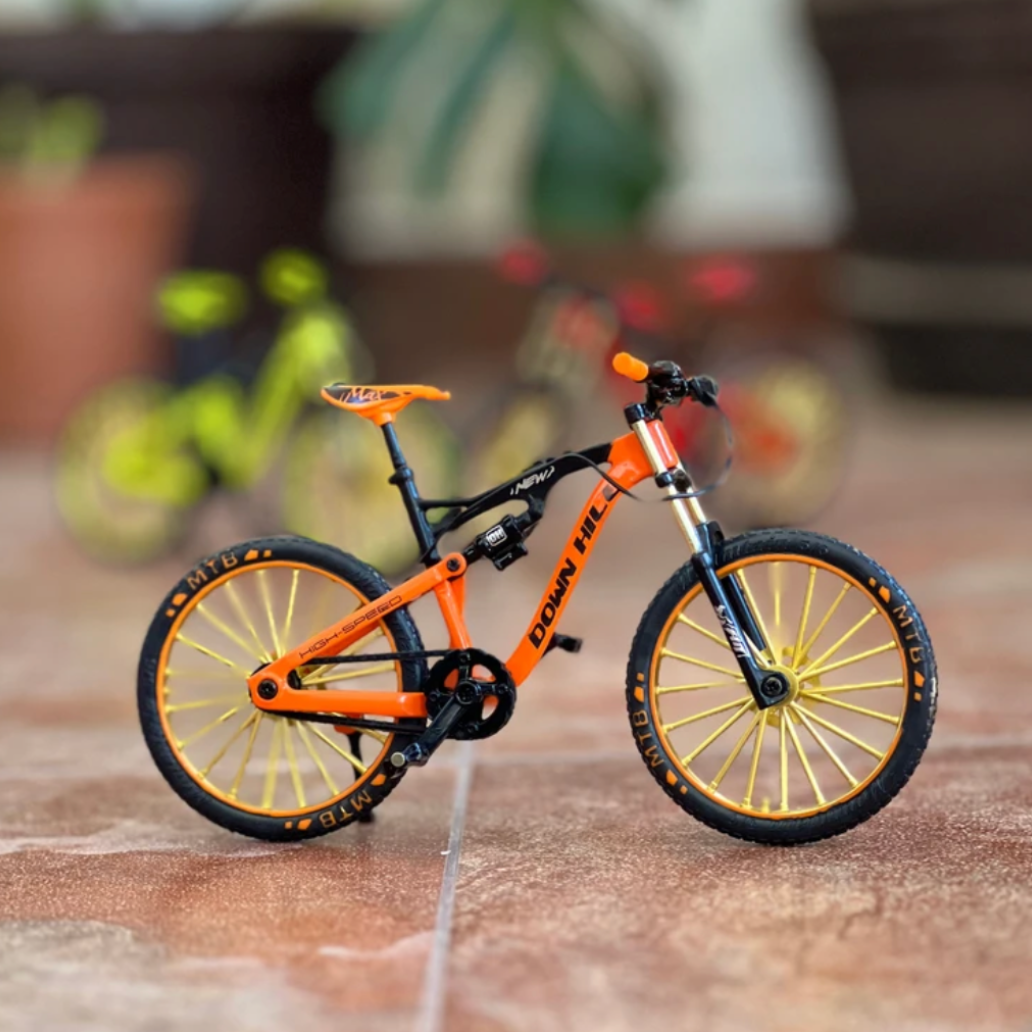 Bicicleta a Escala Modelo 7 MTB Negra con Naranja
